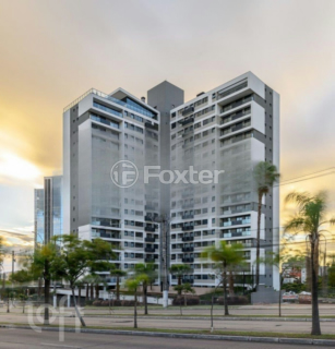Image 1 - 896602