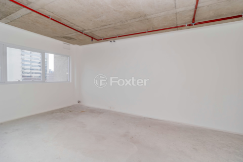 Image 7 - 896697