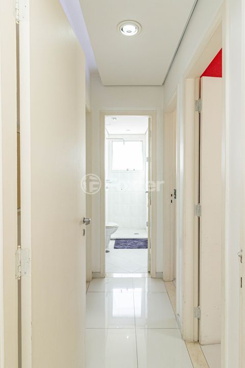Image 32 - 896793