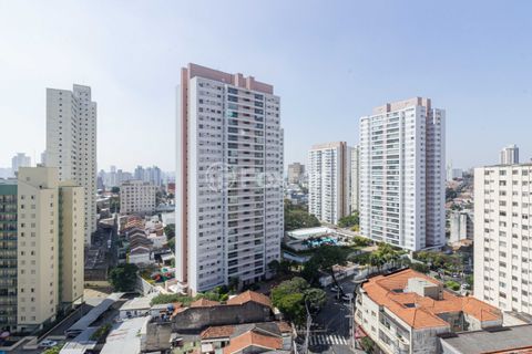 Image 28 - 896793
