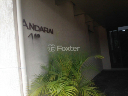 Image 6 - 896838