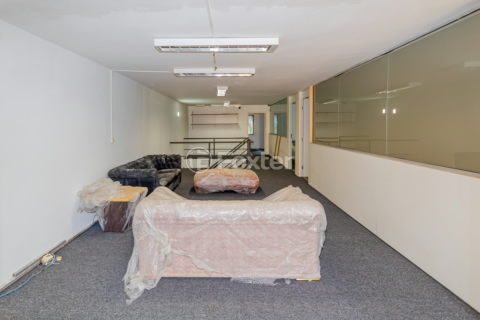 Image 30 - 896927