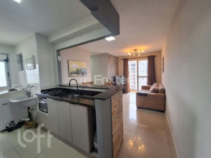 Image 37 - 896956