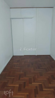 Image 22 - 896960