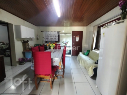 Image 8 - 896968