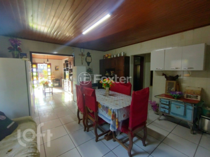 Image 9 - 896968