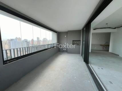 Image 3 - 896985
