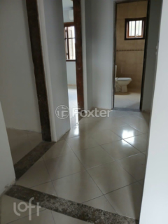 Image 9 - 896995