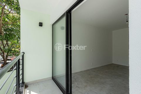 Image 93 - 897284