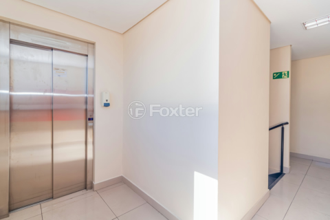 Image 79 - 897422