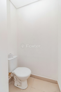 Image 84 - 897422