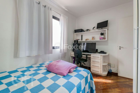 Image 31 - 897464