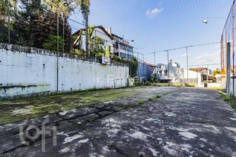 Image 66 - 897490