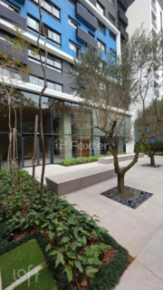 Image 23 - 897495