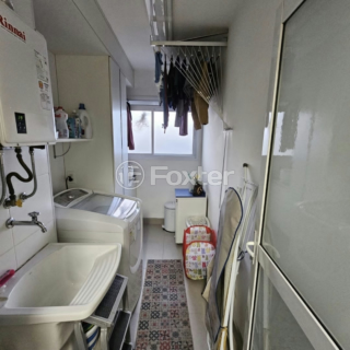 Image 8 - 897631