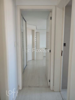 Image 21 - 897635