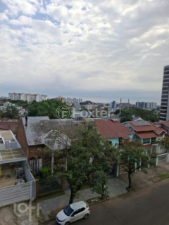 Image 19 - 897635