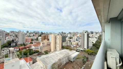 Image 3 - 897636