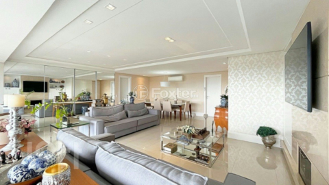 Image 25 - 897656