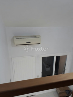Image 7 - 897840
