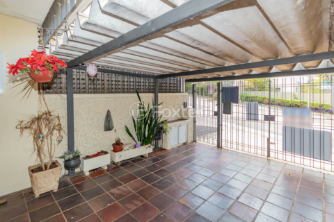 Image 31 - 897928