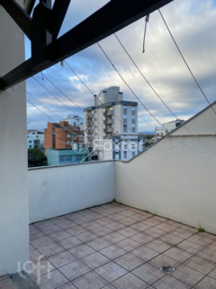 Image 19 - 897933