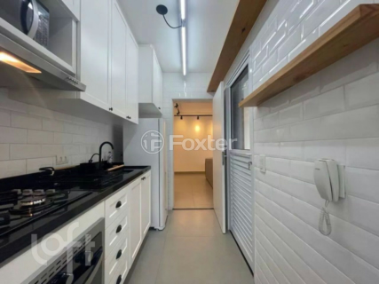 Image 7 - 897936