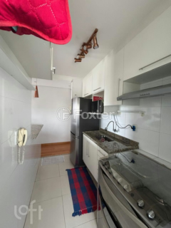 Image 4 - 898017