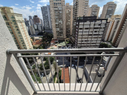 Image 8 - 898398