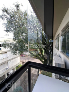 Image 4 - 898509