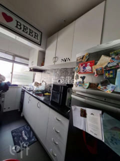 Image 3 - 898509
