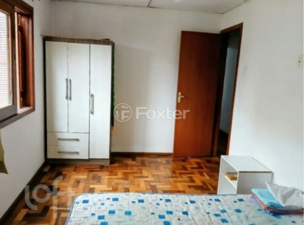 Image 7 - 898523