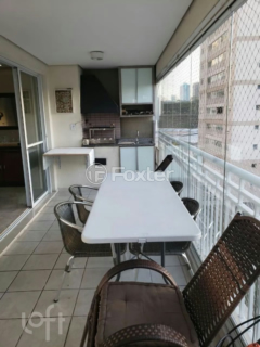 Image 3 - 898537