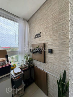 Image 11 - 898581