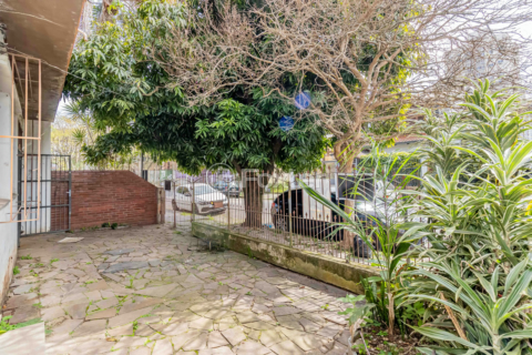 Image 3 - 898626