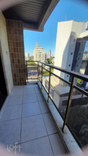 Image 8 - 898657