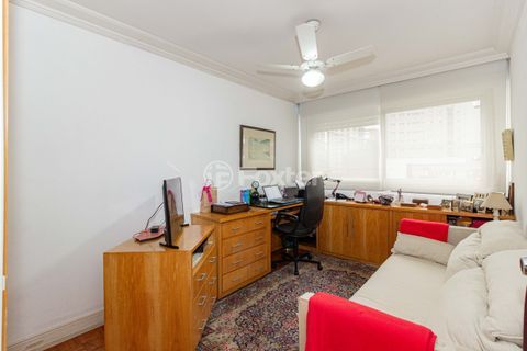 Image 15 - 898805