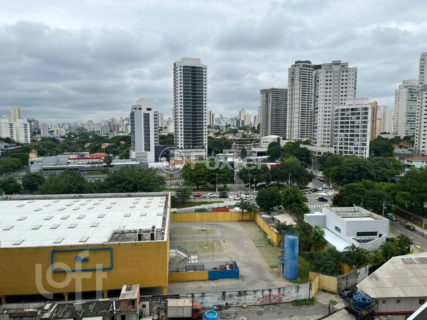 Image 10 - 898911