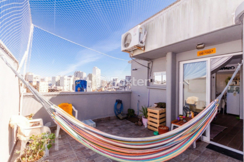 Image 33 - 898912
