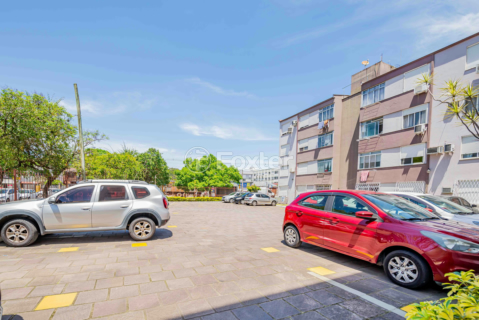Image 38 - 898921
