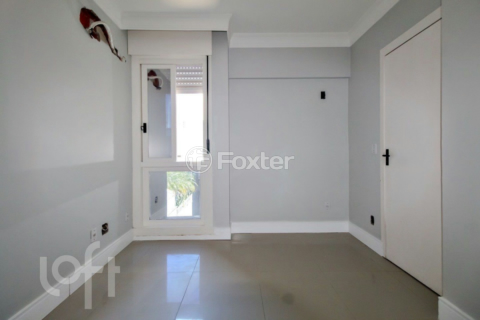 Image 7 - 898935