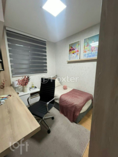 Image 7 - 898963