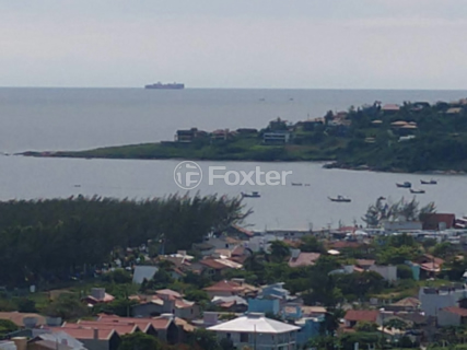 Image 8 - 898968