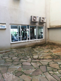 Image 9 - 899061