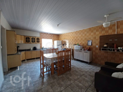 Image 4 - 899091
