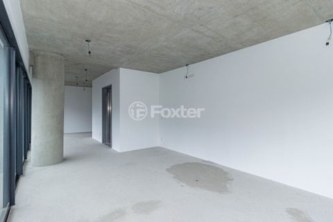Image 10 - 899264