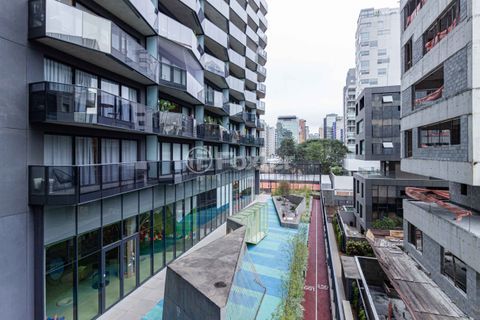 Image 20 - 899264