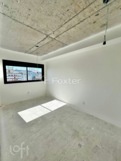 Image 7 - 899377