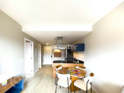 Image 3 - 899377