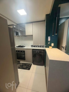 Image 3 - 899420